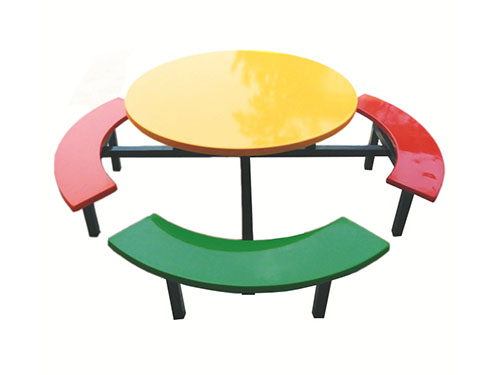 餐桌